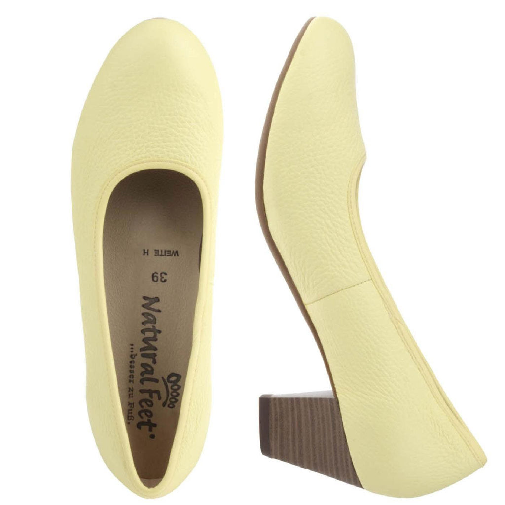 Pumps Cathrin aus Hirschleder in Gelb